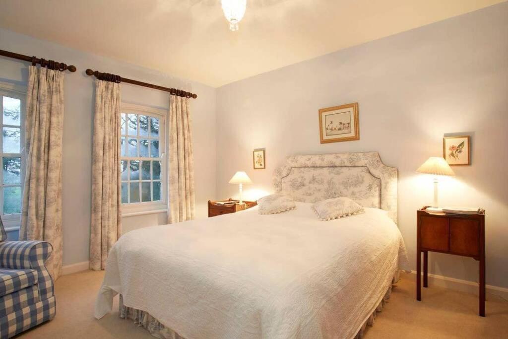 Hall Cottage, Wighill Near York And Leeds Тадкастър Екстериор снимка