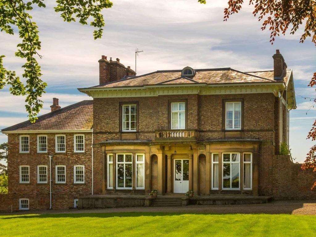 Hall Cottage, Wighill Near York And Leeds Тадкастър Екстериор снимка